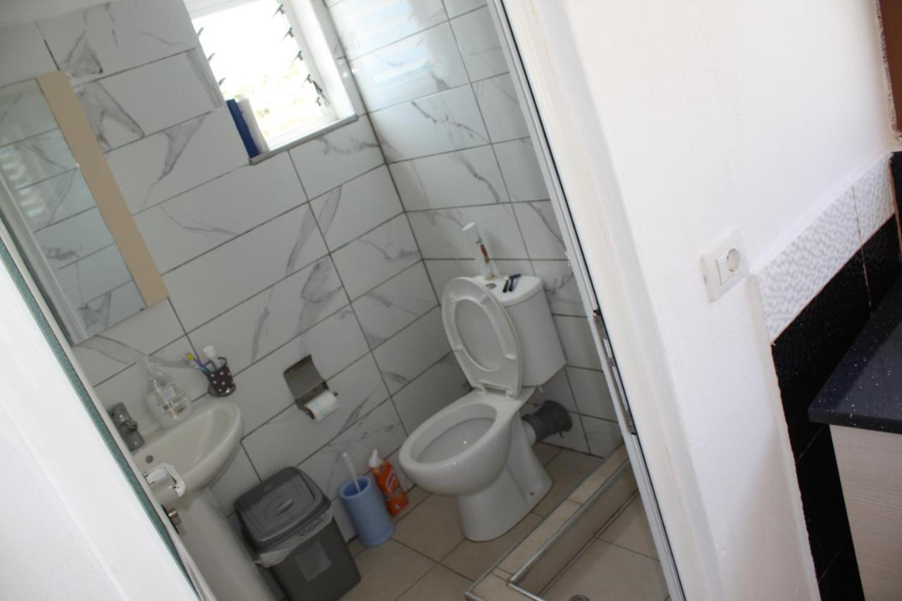 Guesthouse Benardo Саранда Екстер'єр фото